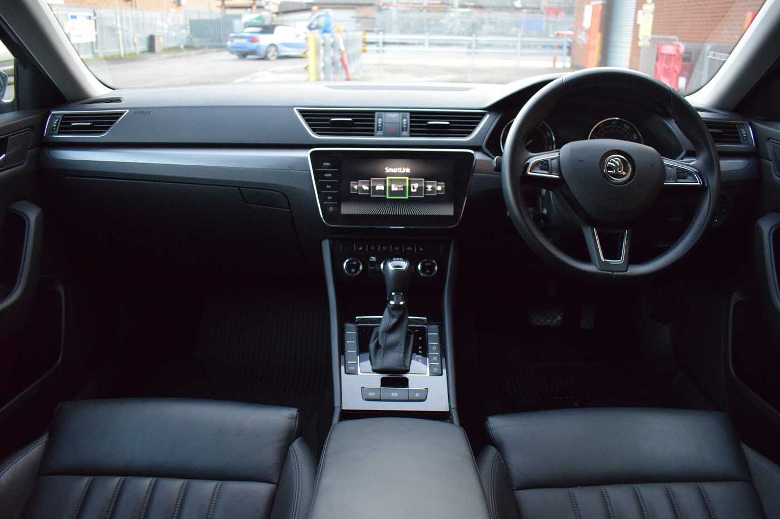 SKODA Superb 2.0 TSI 220ps SE L Executive DSG Hatchback