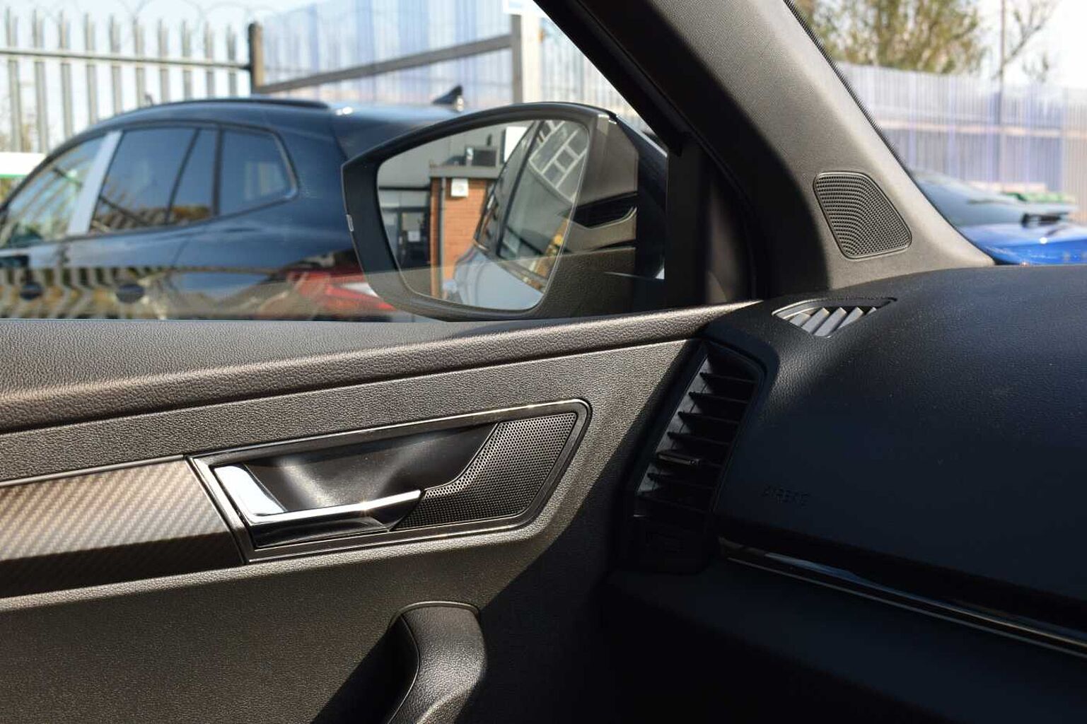SKODA Karoq SUV 1.5 TSI (150ps) SportLine ACT DSG