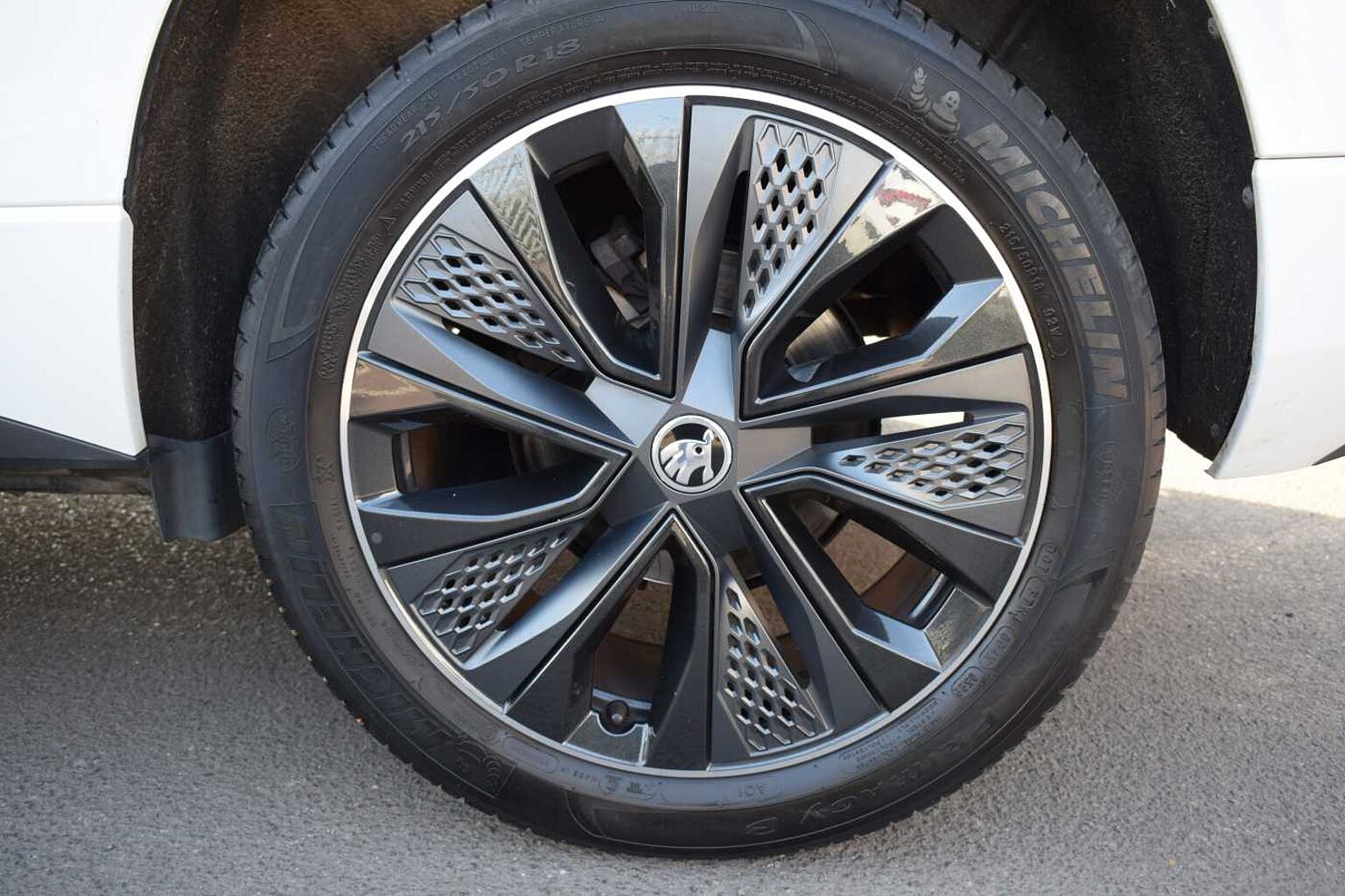 SKODA Karoq SUV 1.5 TSI (150ps) SportLine ACT DSG