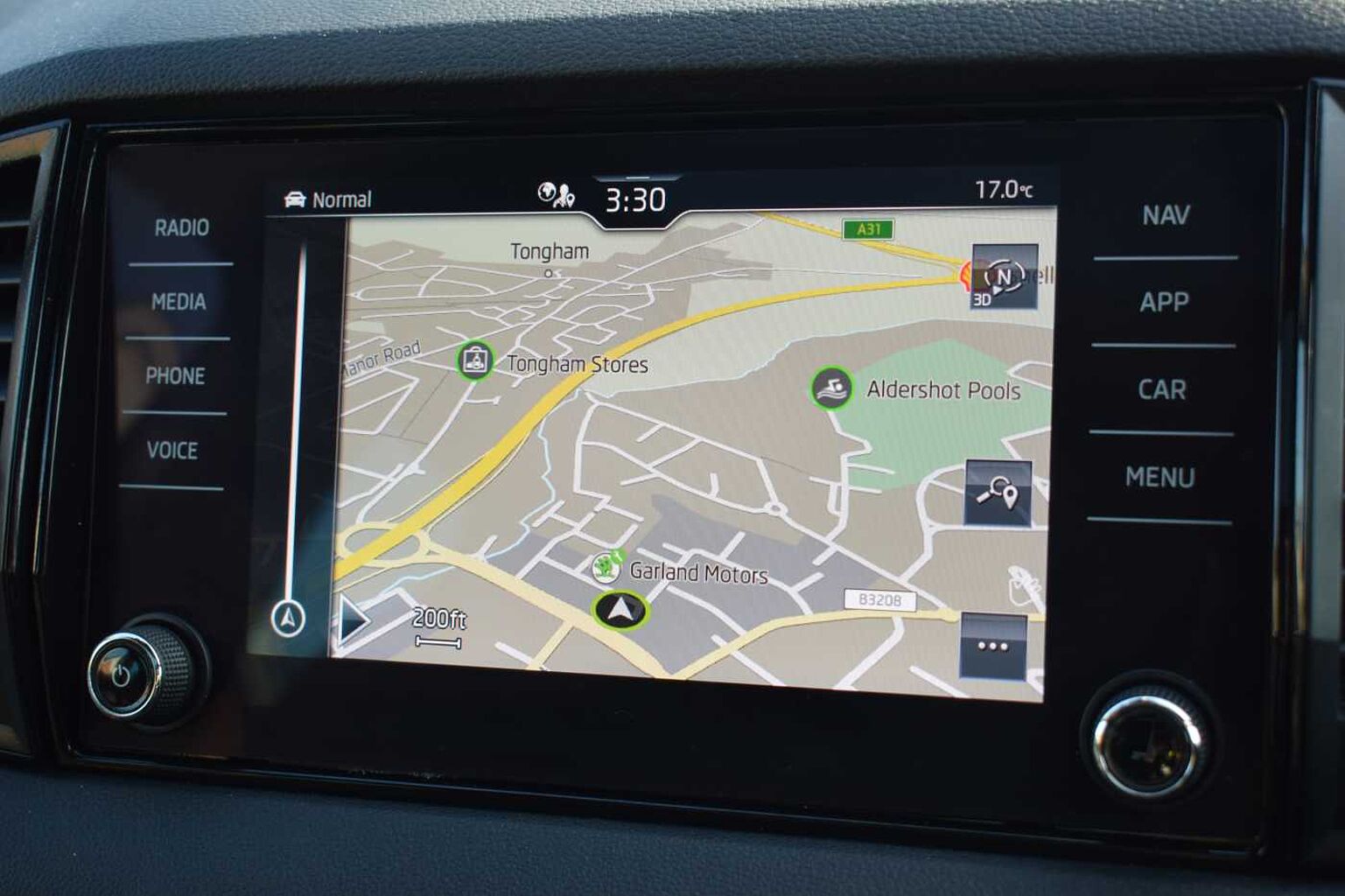 SKODA Karoq SUV 1.5 TSI (150ps) SportLine ACT DSG