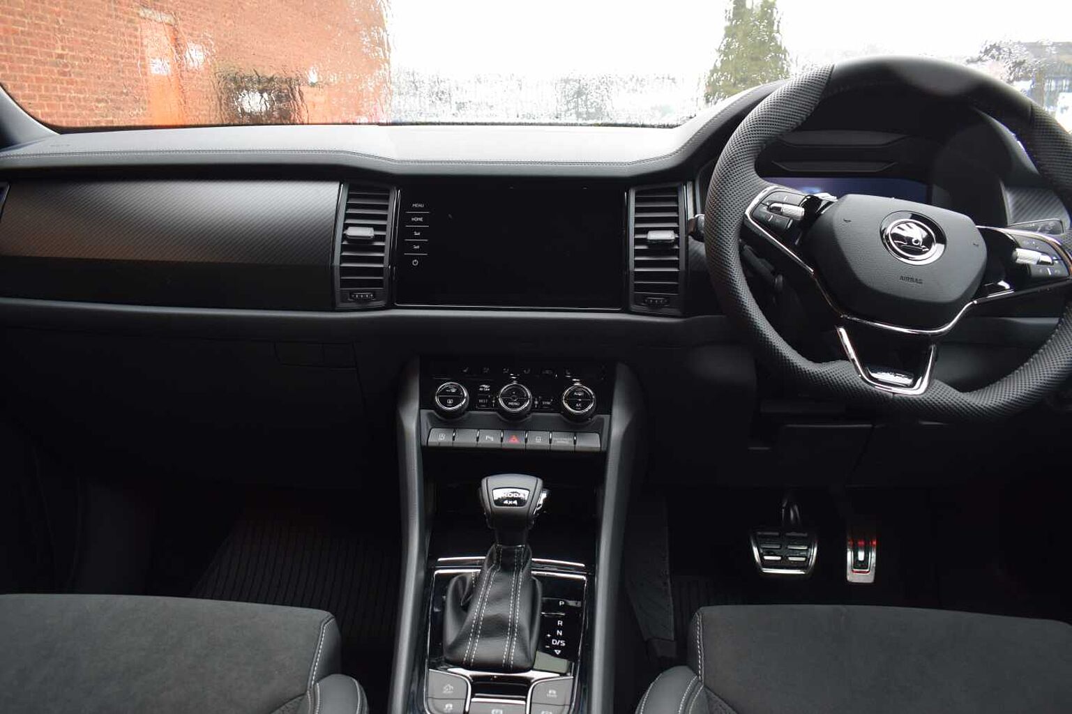 SKODA Kodiaq 2.0TDI 150ps 4X4 Sportline 7 seats SCR DSG