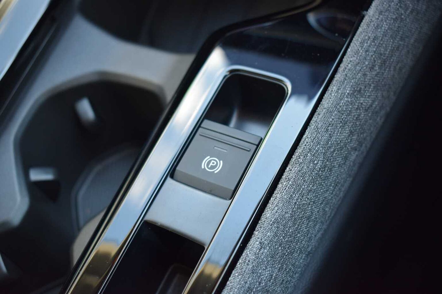 SKODA Superb 2.0 TDI 150ps SE Technology DSG 5-Dr Estate