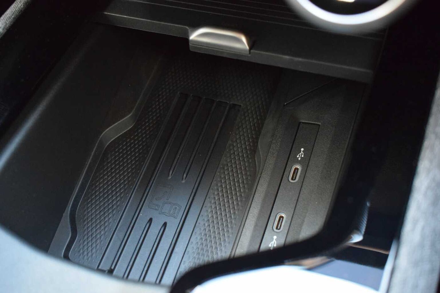 SKODA Superb 2.0 TDI 150ps SE Technology DSG 5-Dr Estate