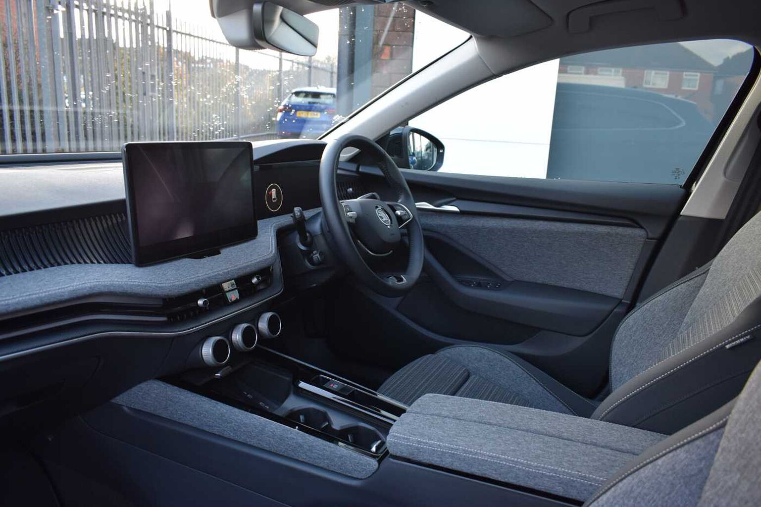 SKODA Superb 2.0 TDI 150ps SE Technology DSG 5-Dr Estate
