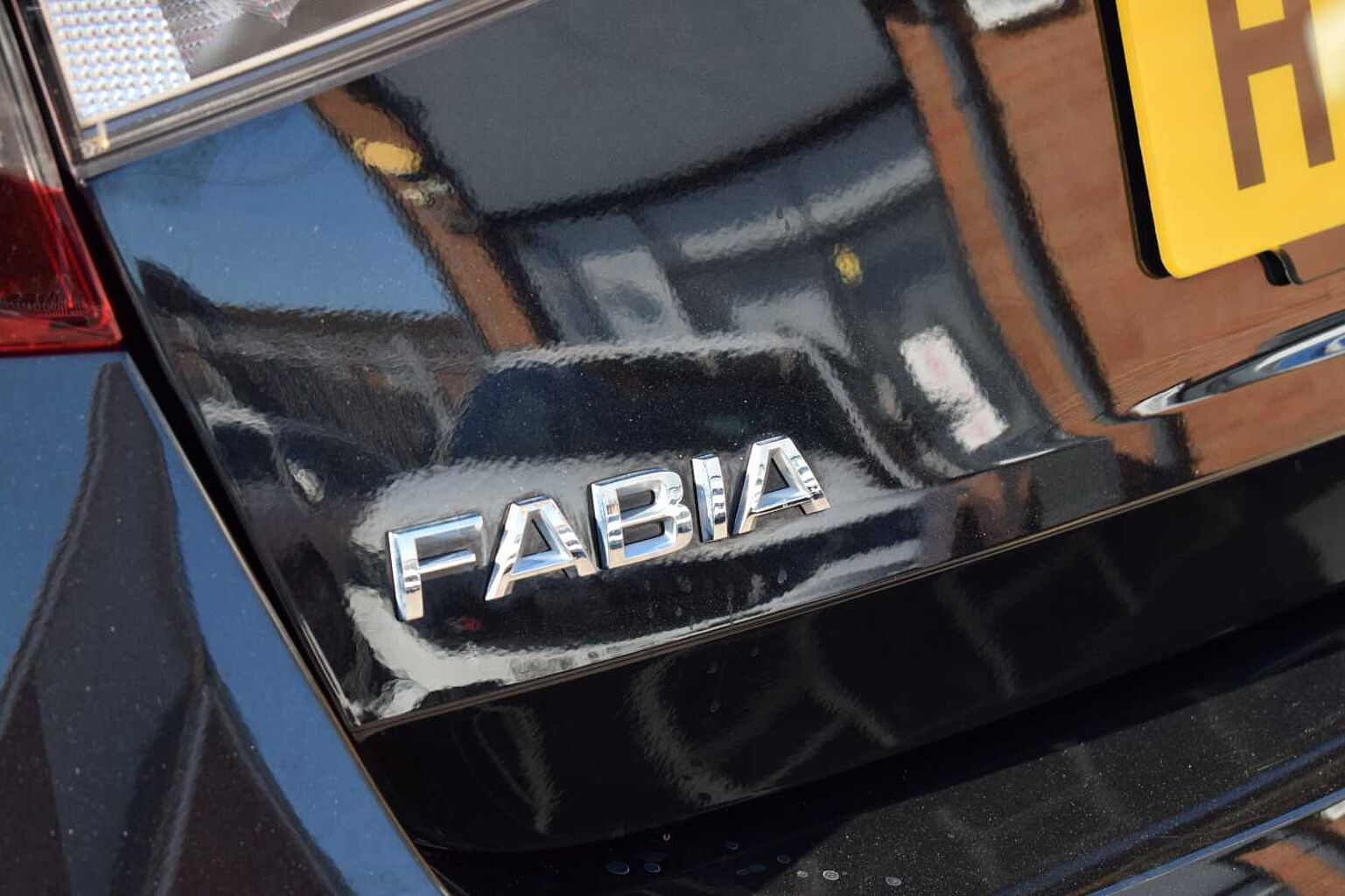 SKODA Fabia 1.0 TSI (109ps) SE L 5-Dr Hatchback