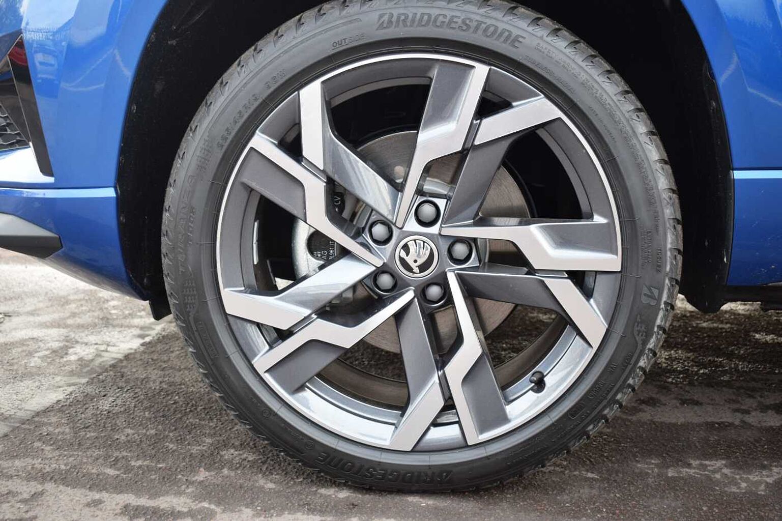SKODA Karoq SUV 2.0 TSI (190ps) 4X4 SportLine DSG